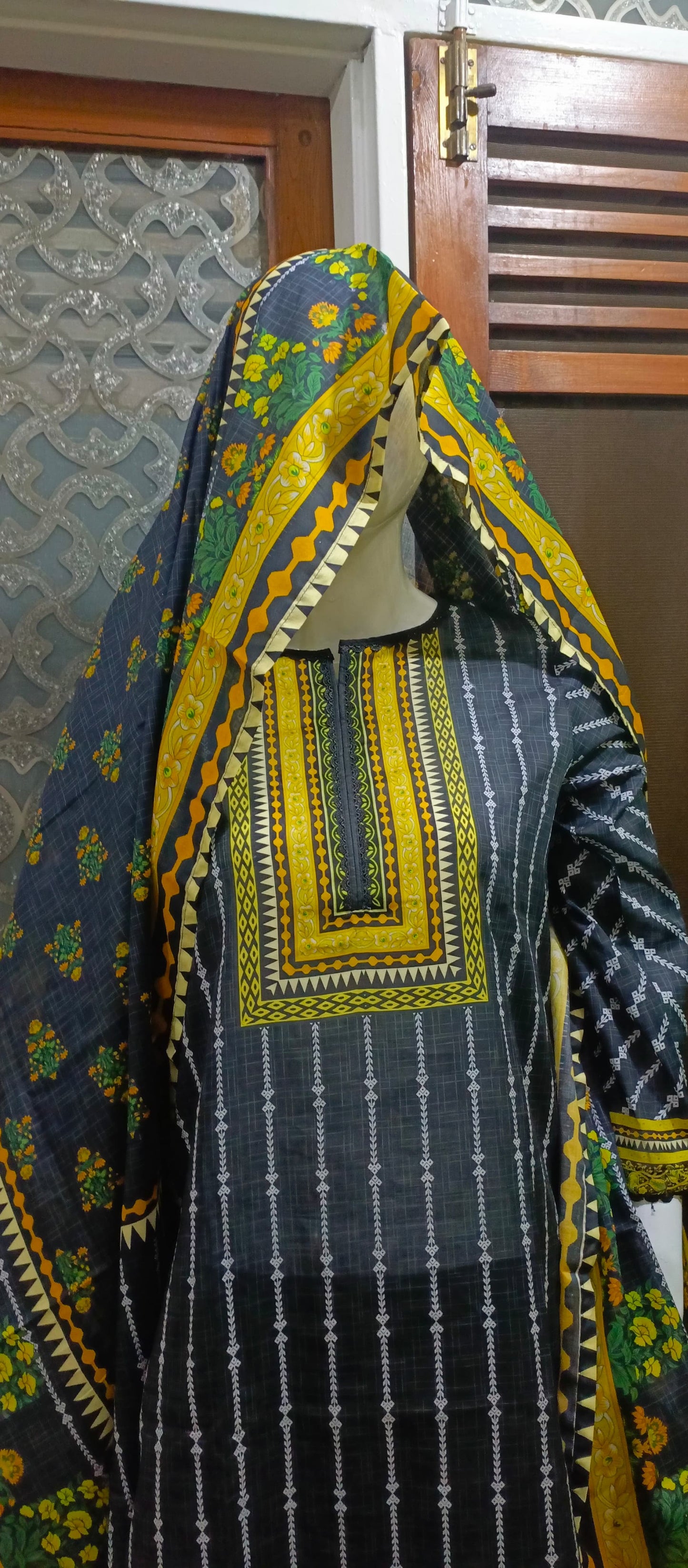 3 Pc Printed Stitched Full Length Suit