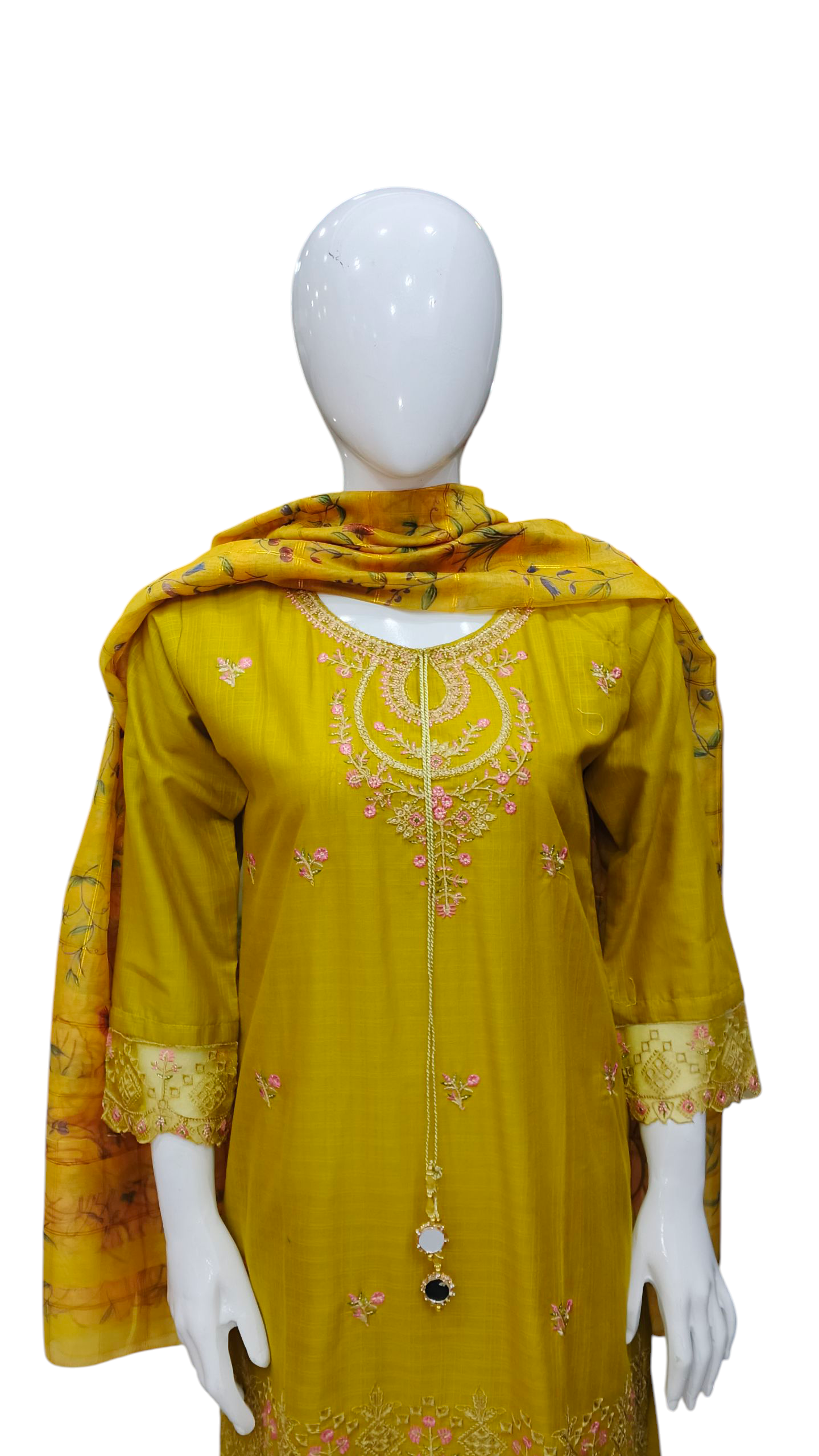 Doriya Lawn Chicken Kari 3pc Embroided Suit