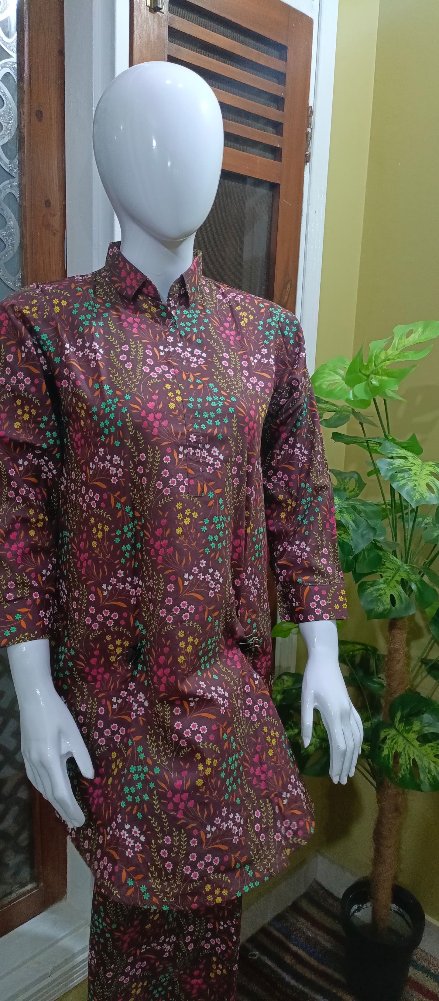 2 Pc Printed Stitched Cord Set