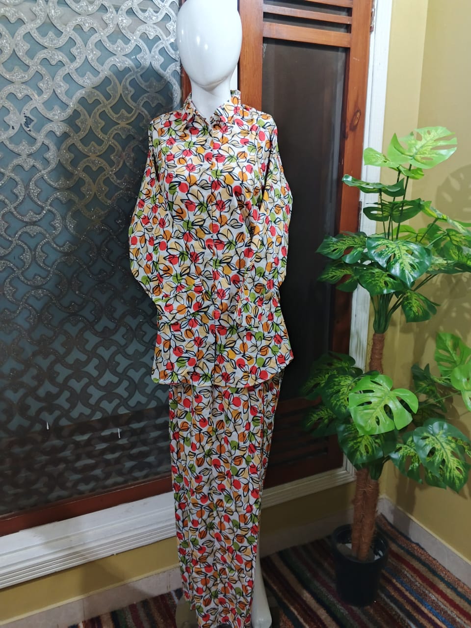 2 Pc Printed Stitched Cord Set